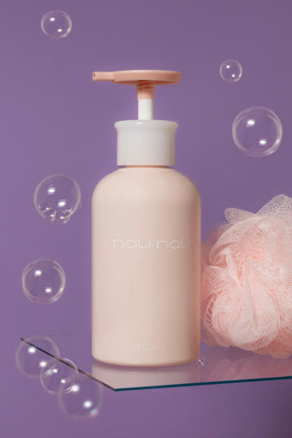 Nau Nau® Strengthening Shampoo – Deep Cleansing & Stronger Hair – Vegan, Salt-Free, Paraben-Free, Silicone-Free – With Panthenol & Amino Acids – 300 ml